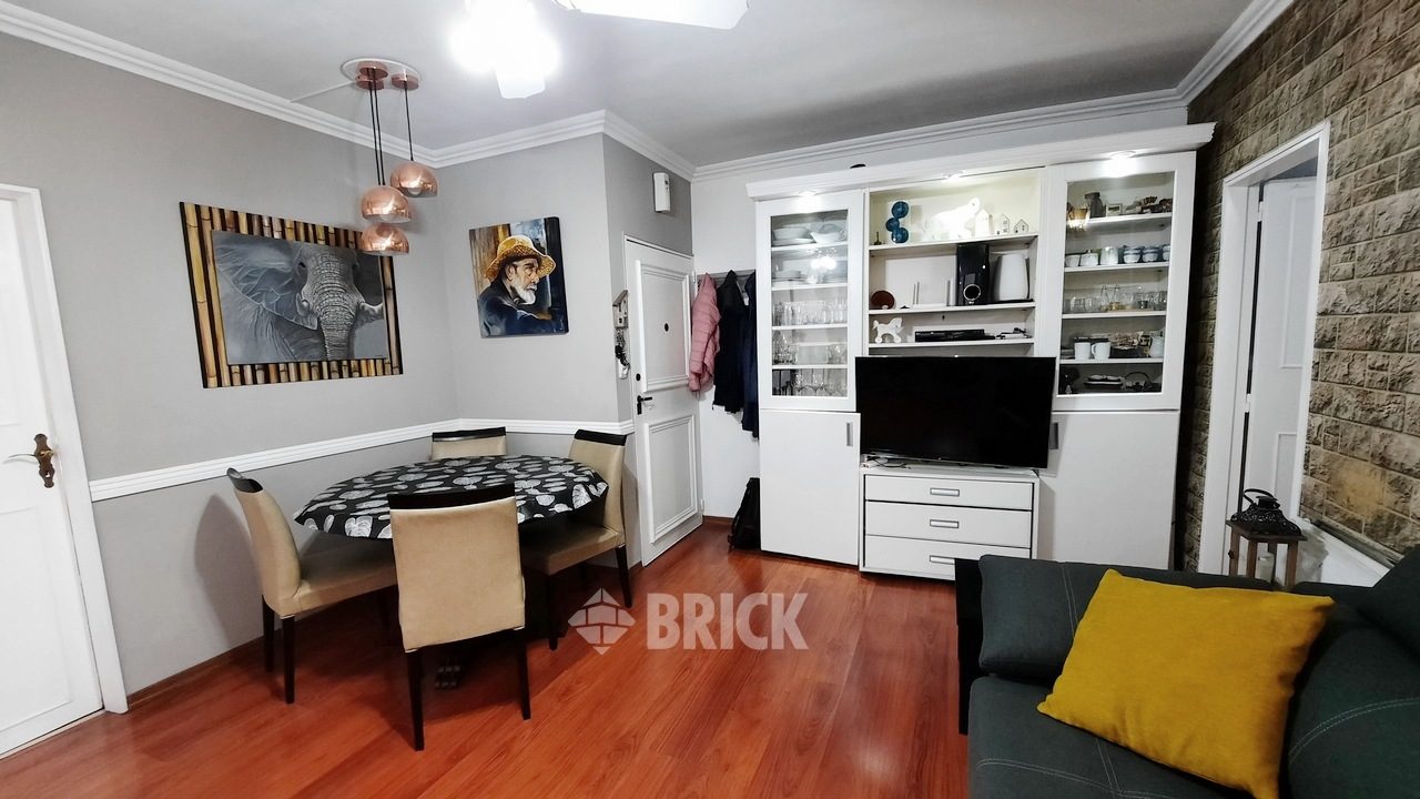 DIAZ VELEZ, AV. al 5500 Piso 7 3