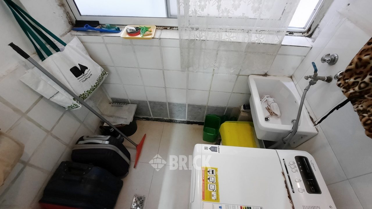 CORRIENTES, AV. al 2700 Piso 6 21