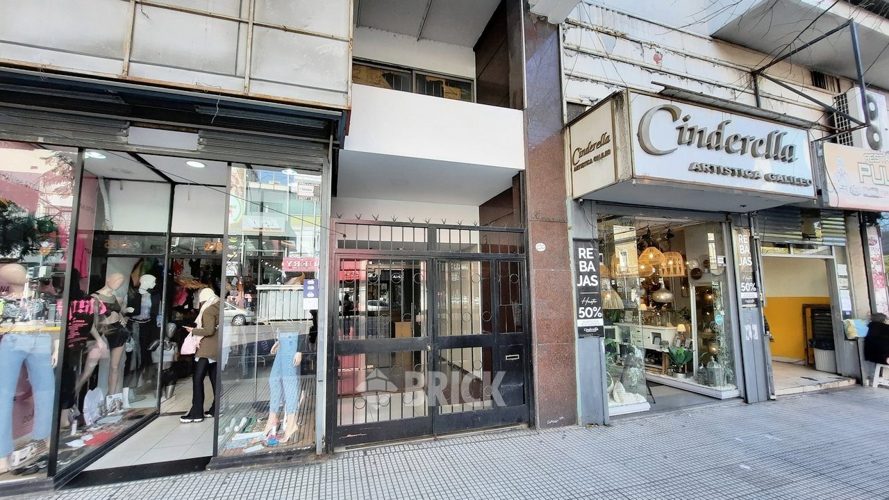 CORRIENTES, AV. al 2700 Piso 6 28