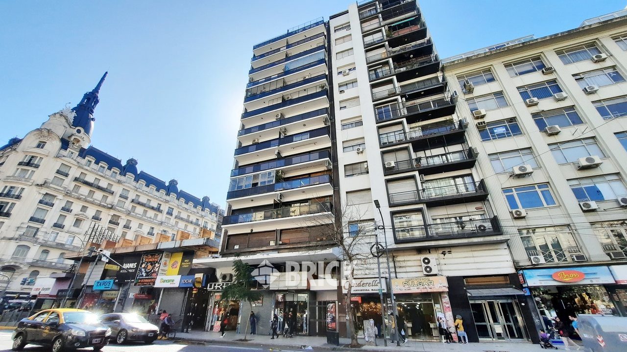 CORRIENTES, AV. al 2700 Piso 6 29