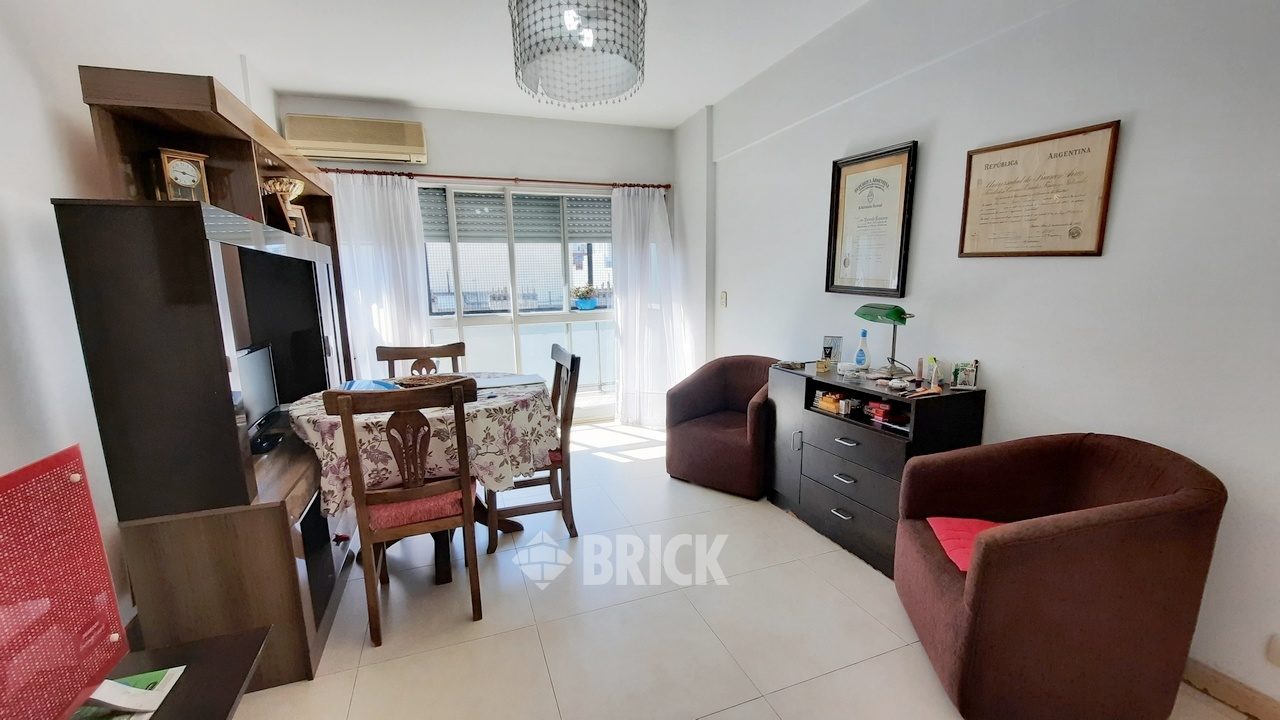 CORRIENTES, AV. al 2700 Piso 6 4