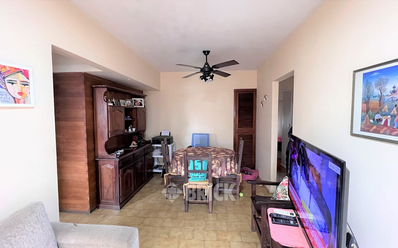 SAN JUAN, AV. al 4300 Piso 5 3