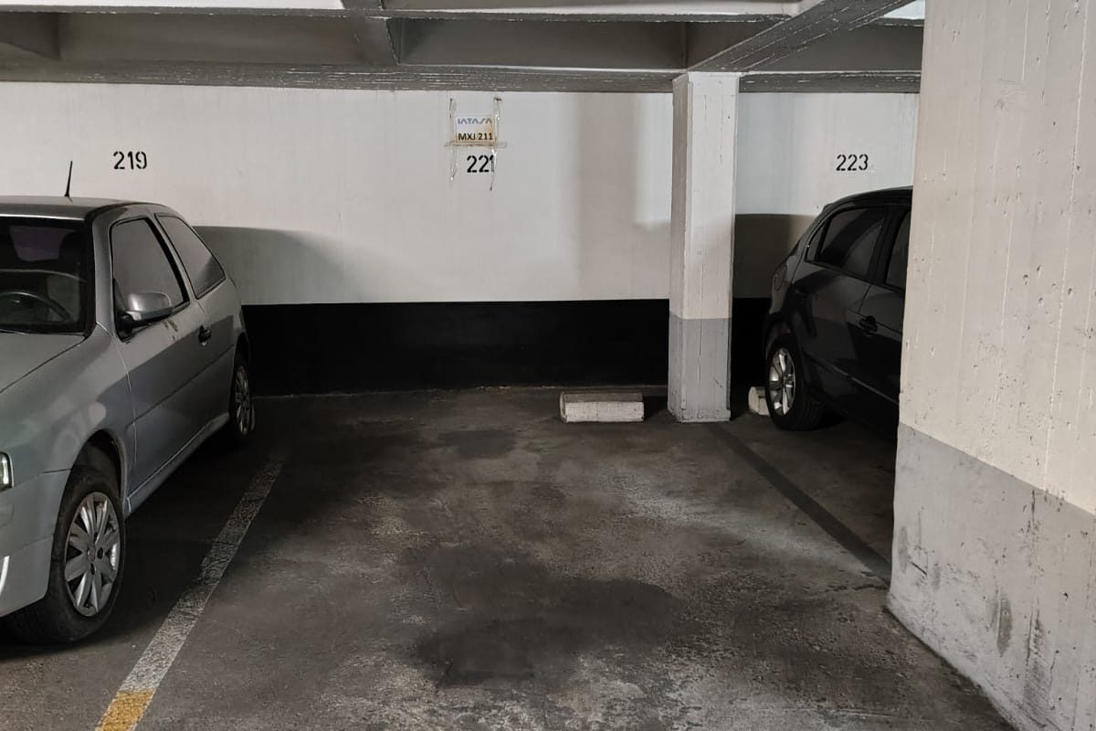 RIVADAVIA al 900 Piso 4 Nº 221 2