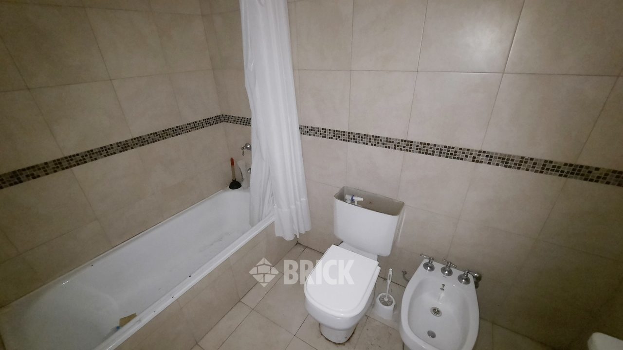 AYACUCHO al 1000 Piso 2 19