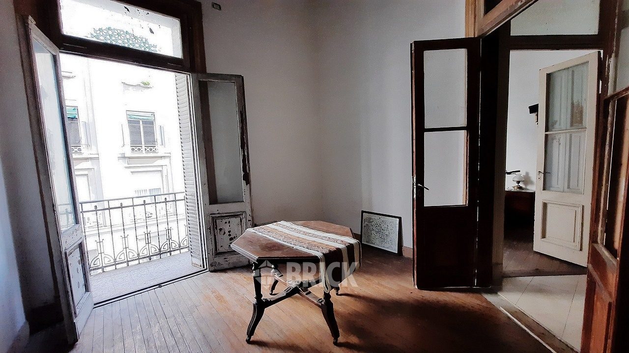 AYACUCHO al 1000 Piso 2 1