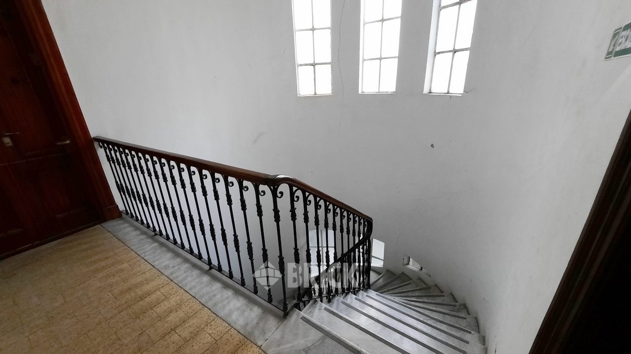 AYACUCHO al 1000 Piso 2 22