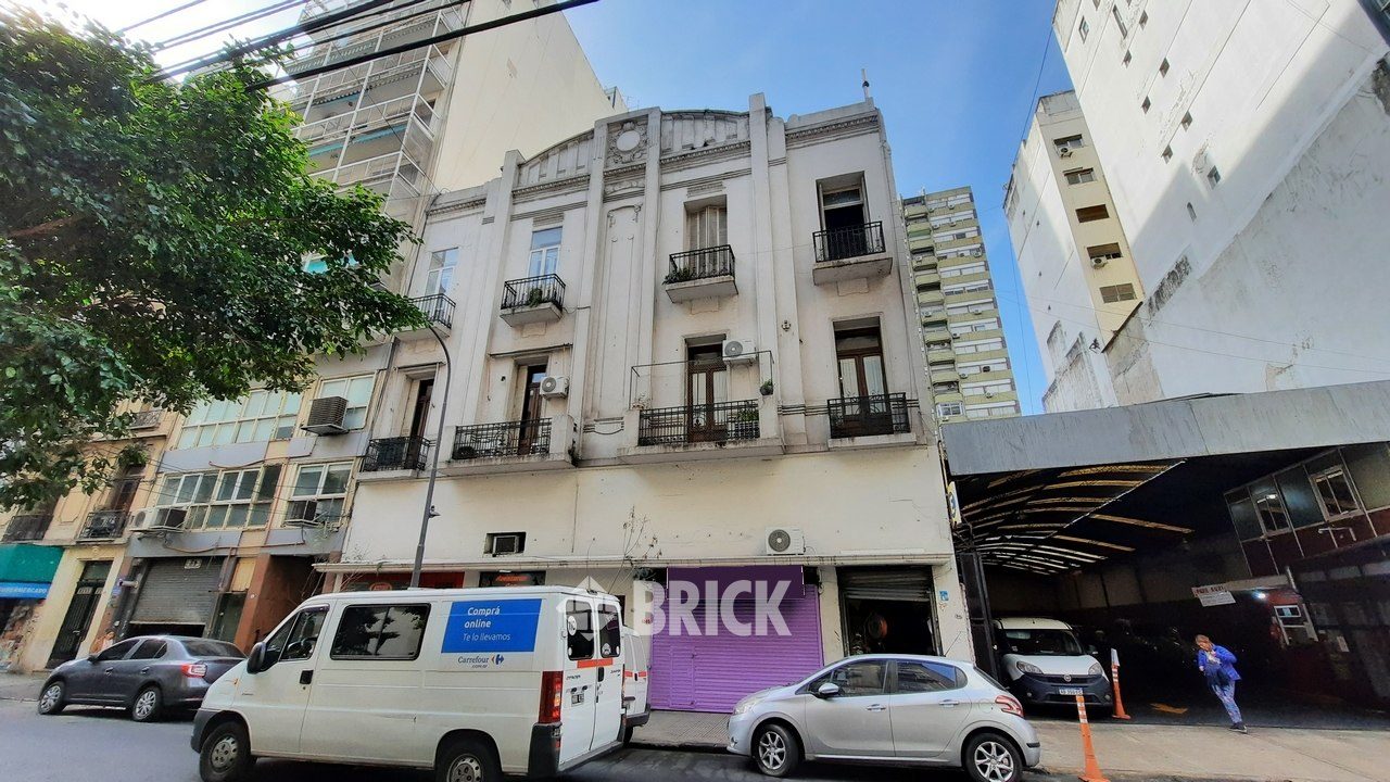 AYACUCHO al 1000 Piso 2 30