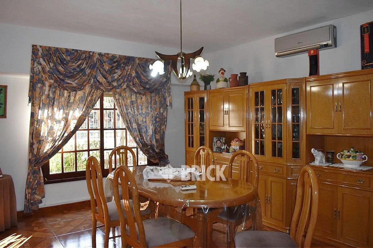 PASO, JUAN JOSE al 200 6