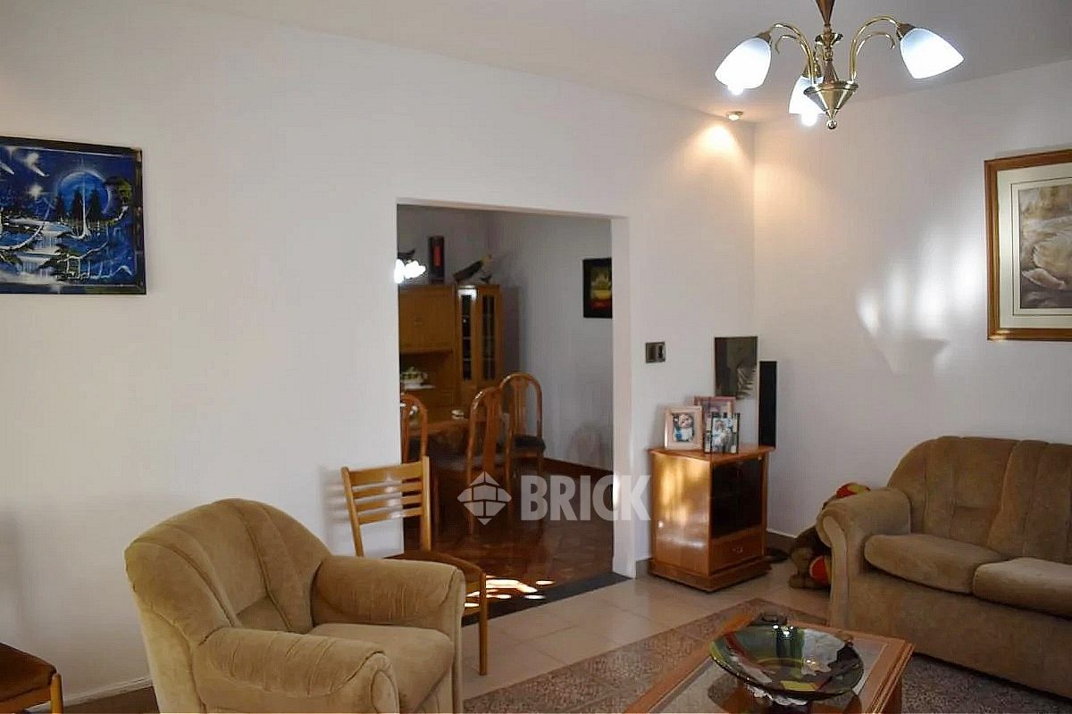 PASO, JUAN JOSE al 200 9