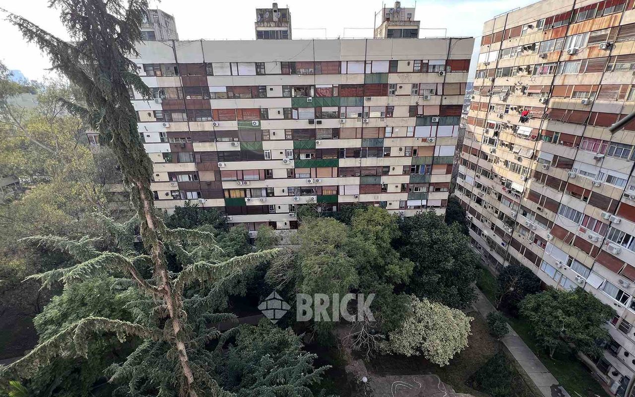 SARANDI al 1400 Piso 10 19