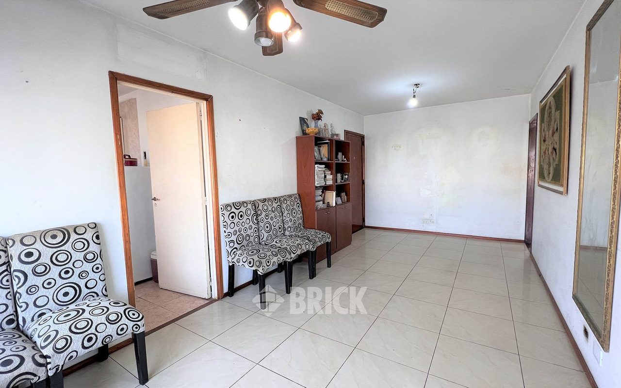 SARANDI al 1400 Piso 10 4