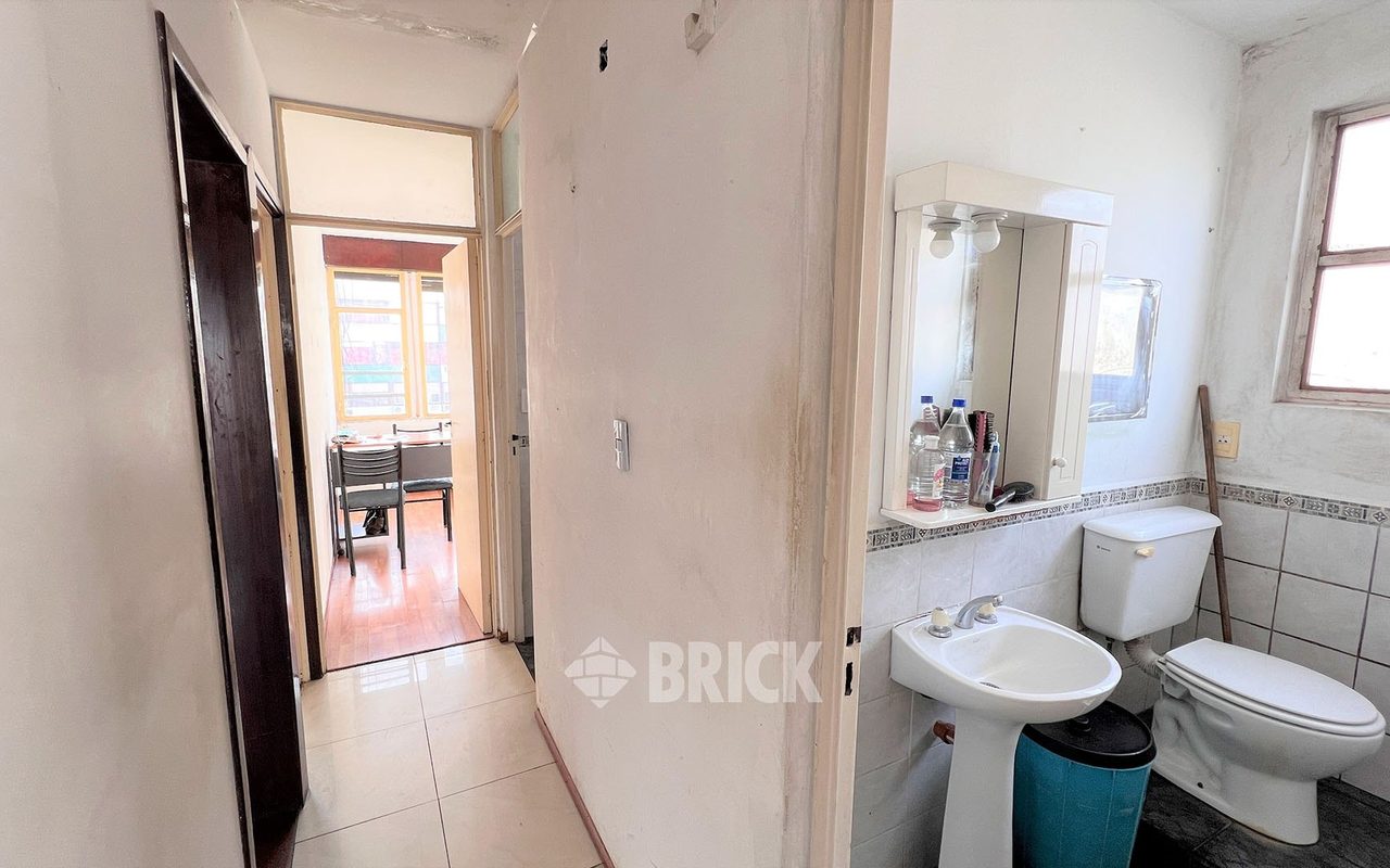 SARANDI al 1400 Piso 10 8