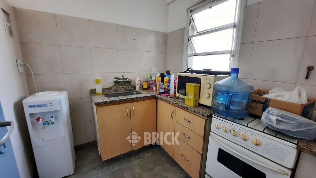 SARMIENTO al 1300 Piso 9 12