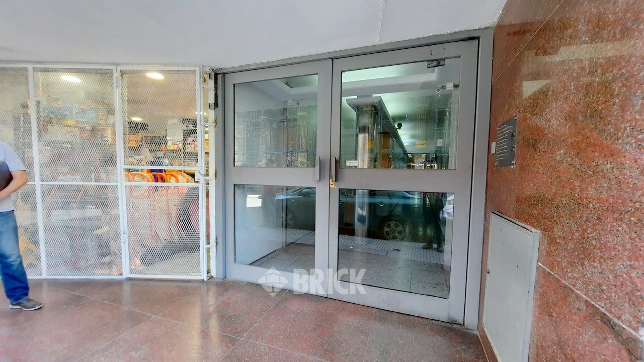 SARMIENTO al 1300 Piso 9 19