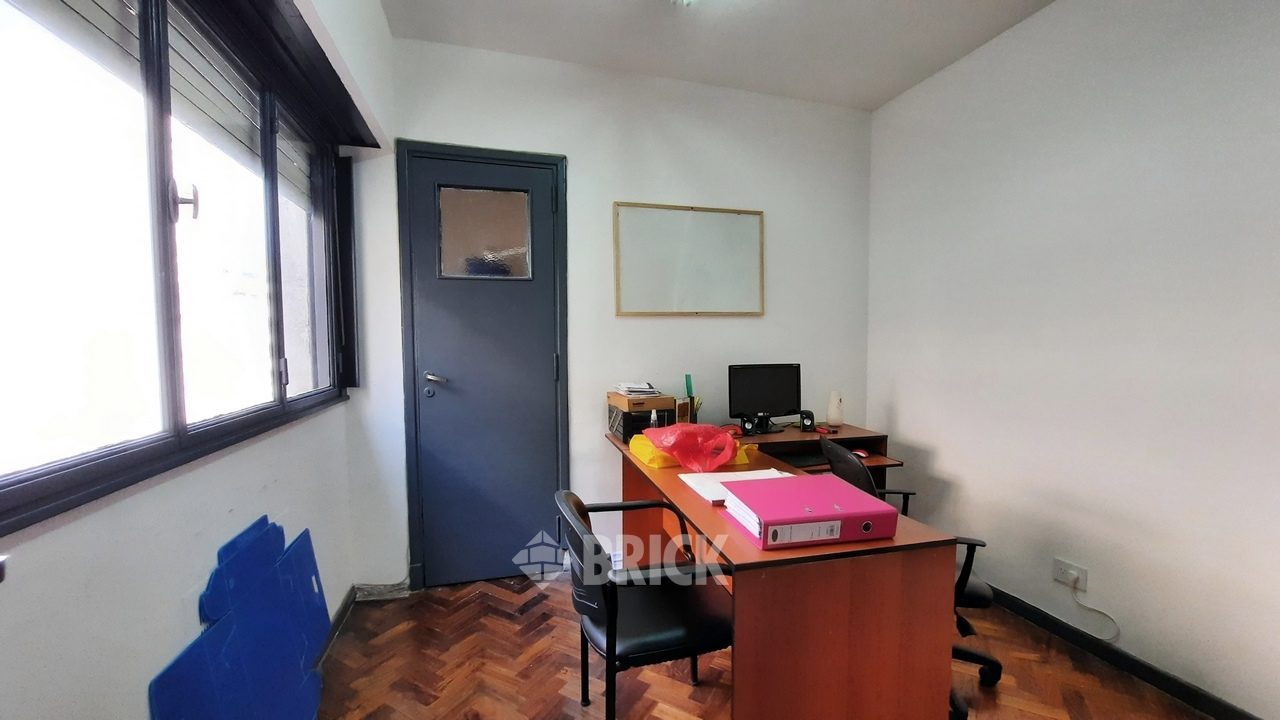 SARMIENTO al 1300 Piso 9 7