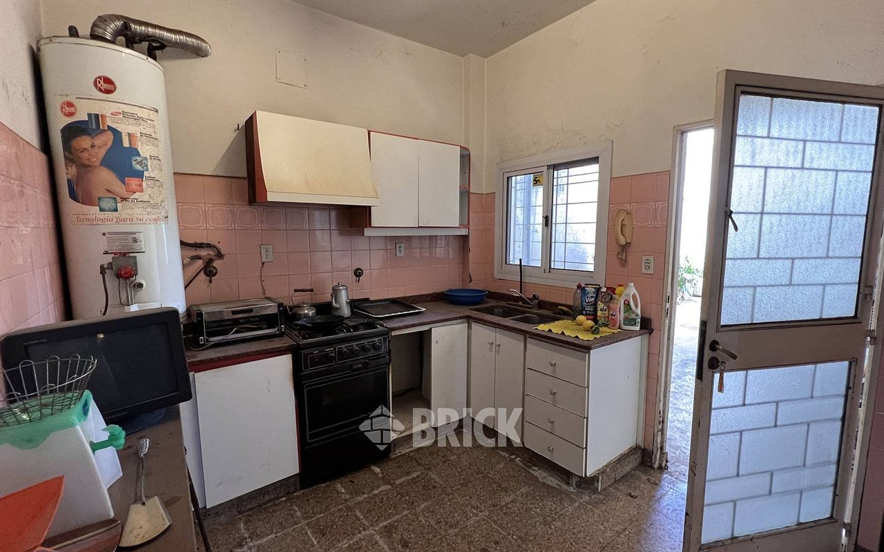 VALLESE, FELIPE al 2600 6