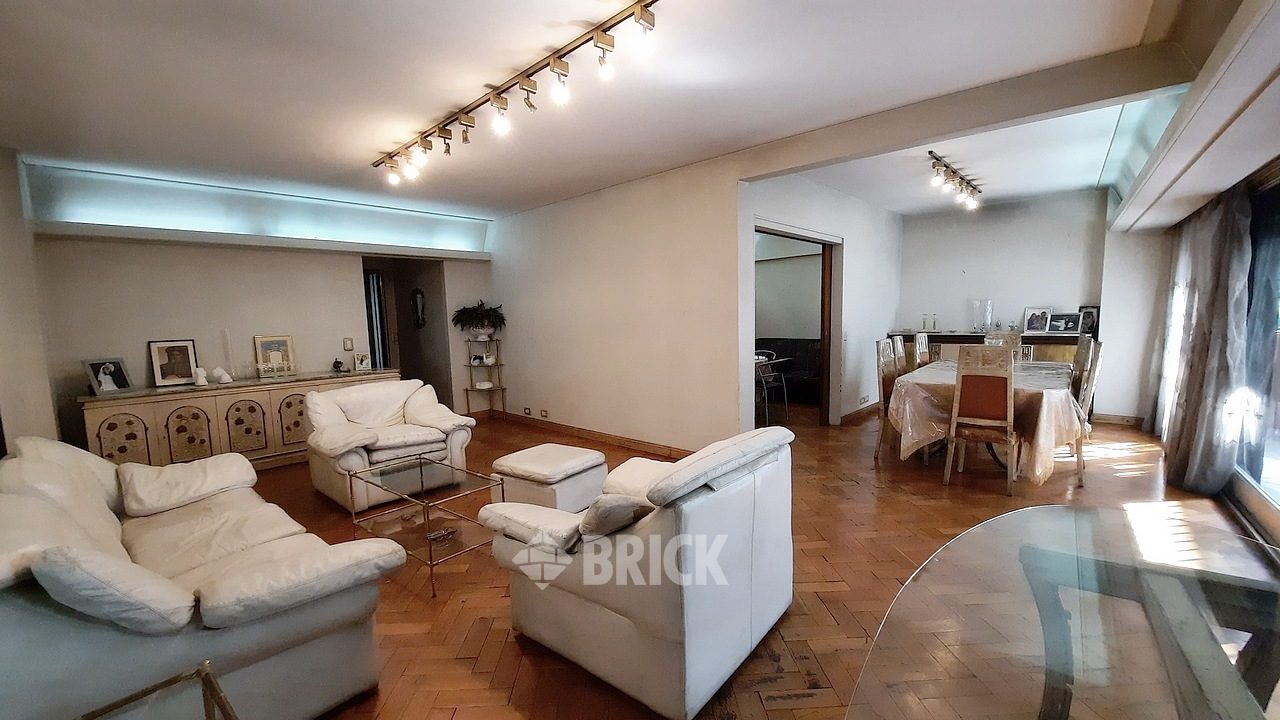 LARREA al 1000 Piso 2 4