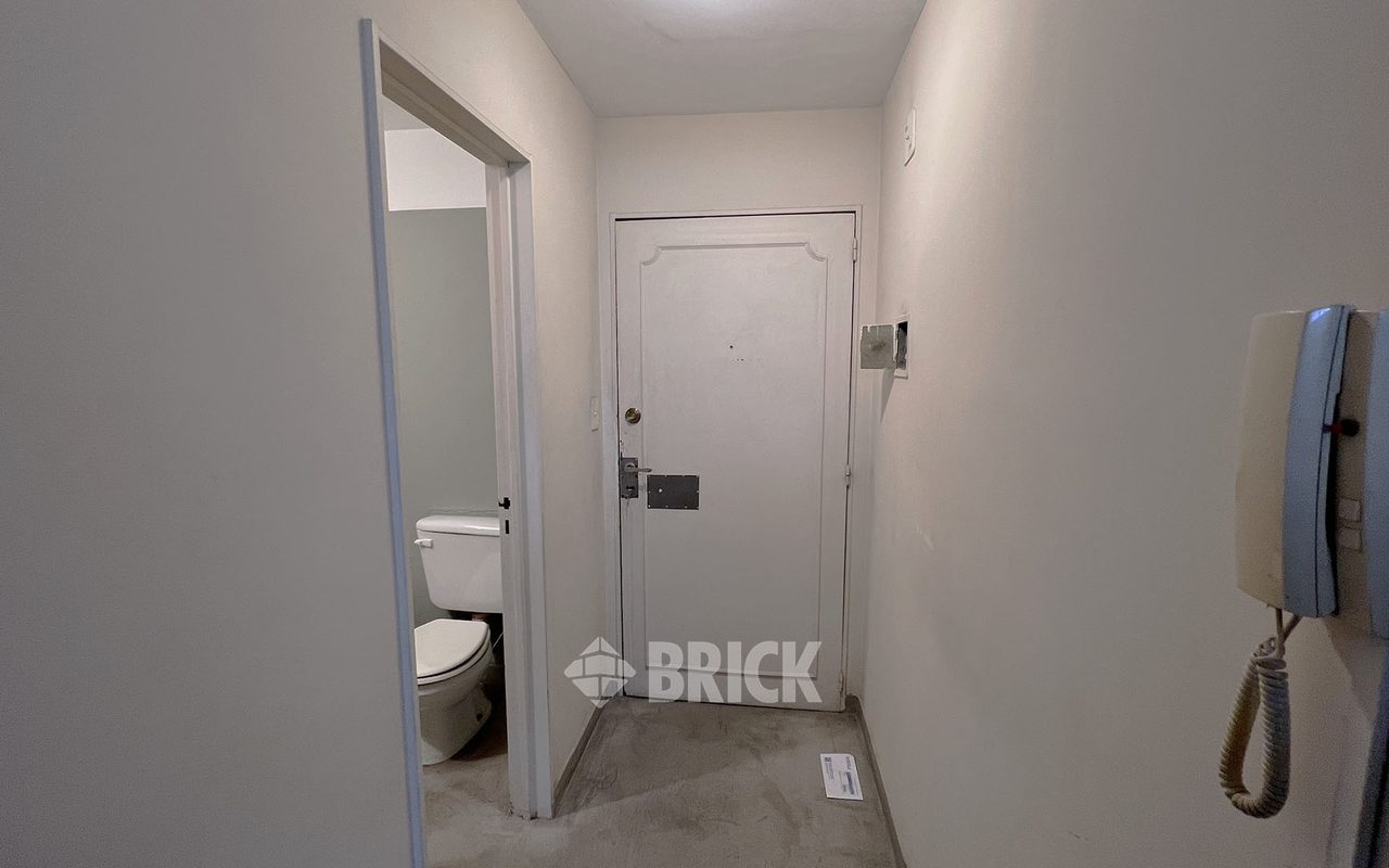 TUCUMAN al 1400 Piso 9 9