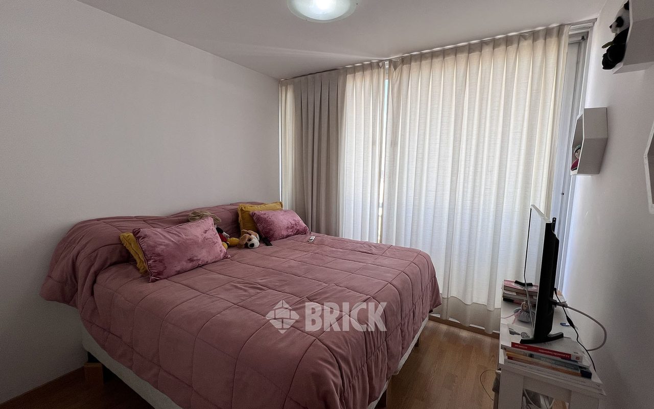 PIEDRAS al 1100 Piso 9 11