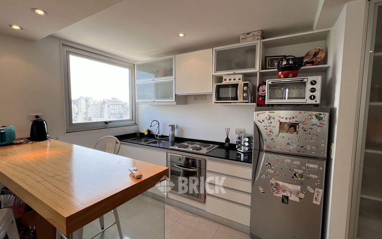 PIEDRAS al 1100 Piso 9 4