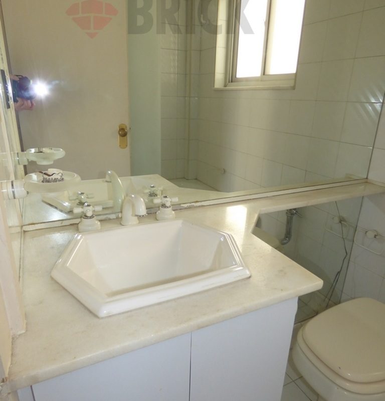 URIBURU, JOSE EVARISTO al 1400 Piso 7 19