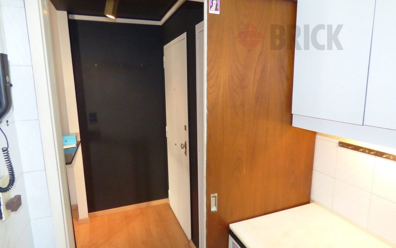 URIBURU, JOSE EVARISTO al 1400 Piso 7 23