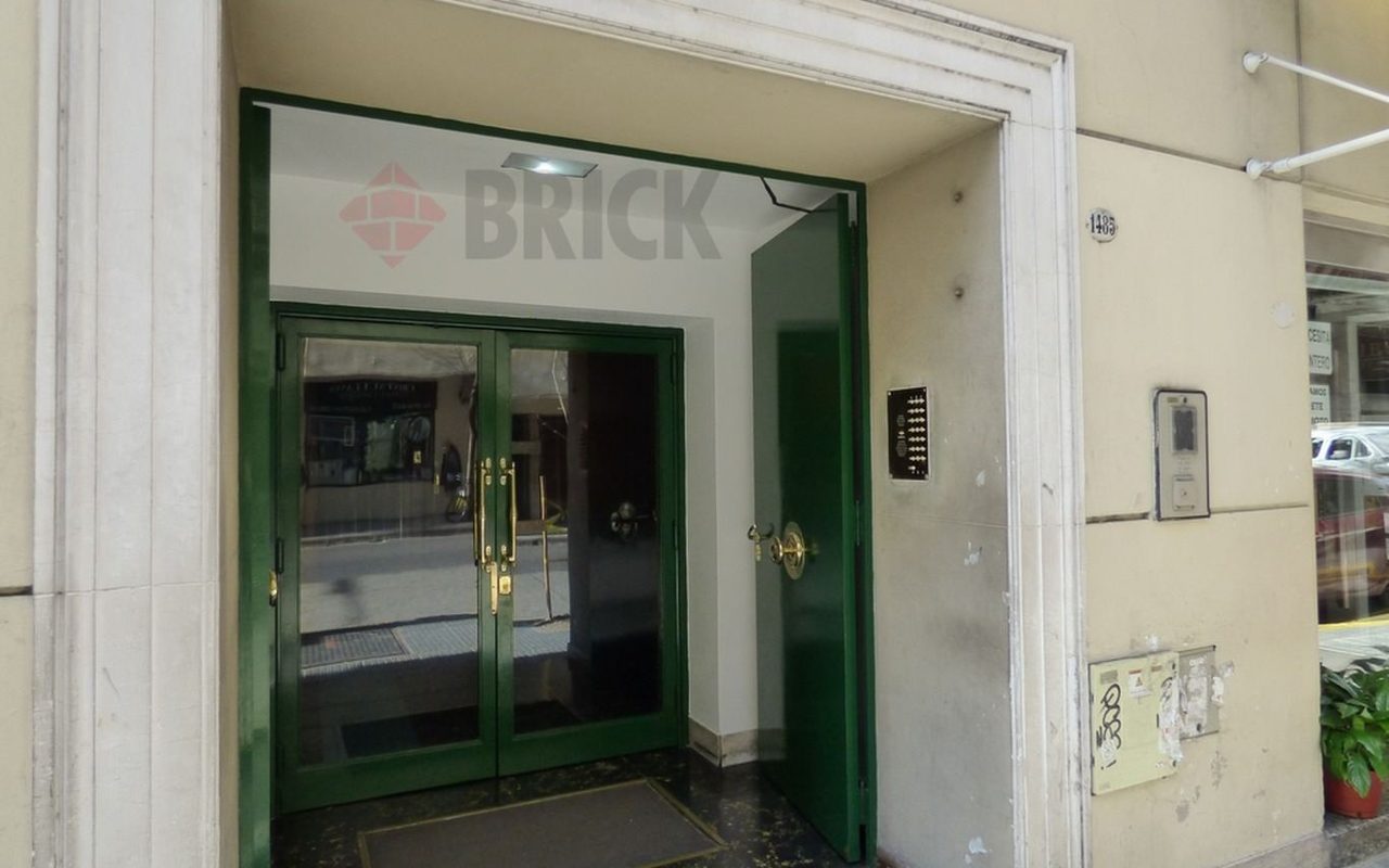 URIBURU, JOSE EVARISTO al 1400 Piso 7 28