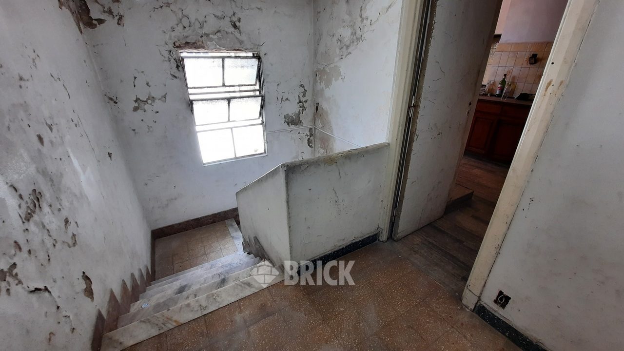 BRASIL, AV. al 1400 Piso 1 29