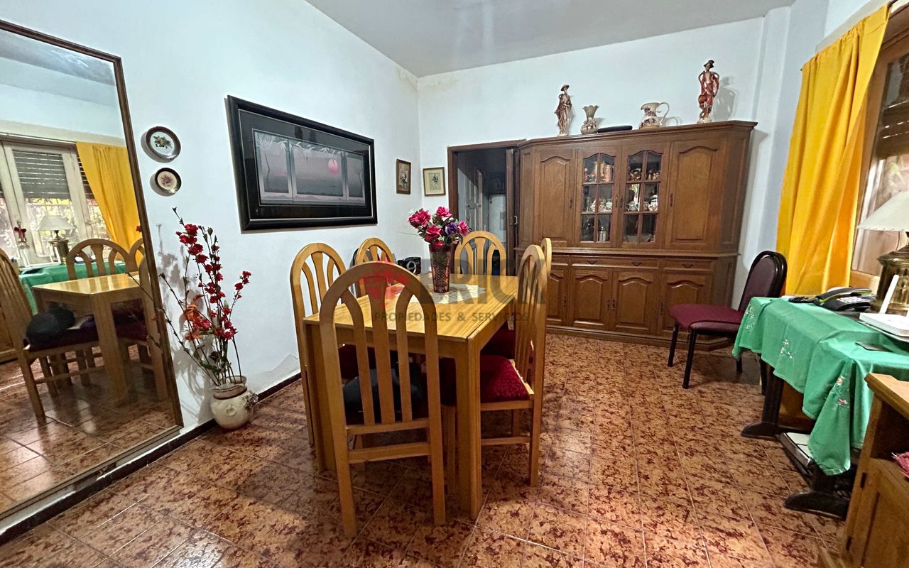 WASHINGTON al 3700 16