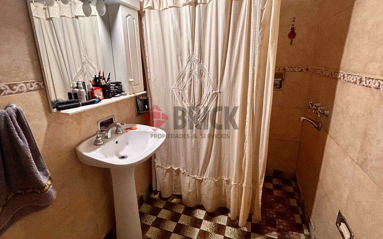 WASHINGTON al 3700 23