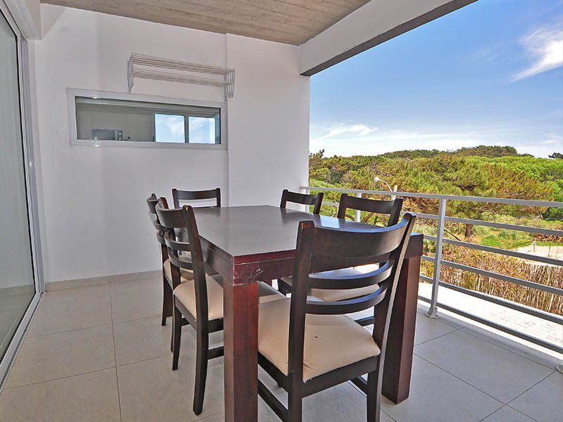 COMPLEJO FRENTE AL MAR 32