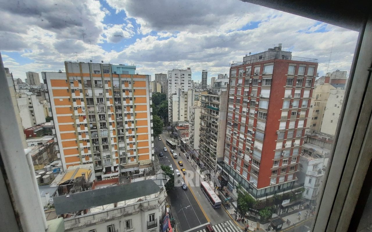 PUEYRREDON, AV. al 1300 Piso 13 20