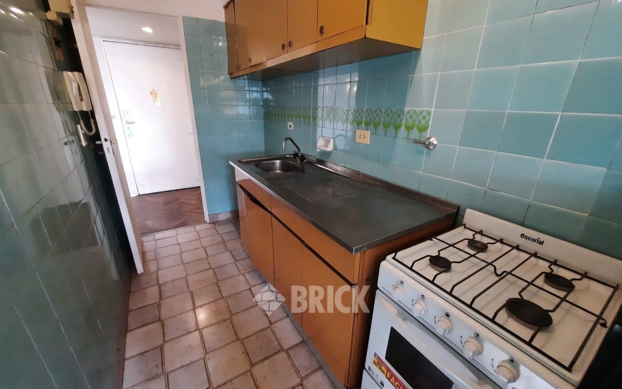 PUEYRREDON, AV. al 1300 Piso 13 24