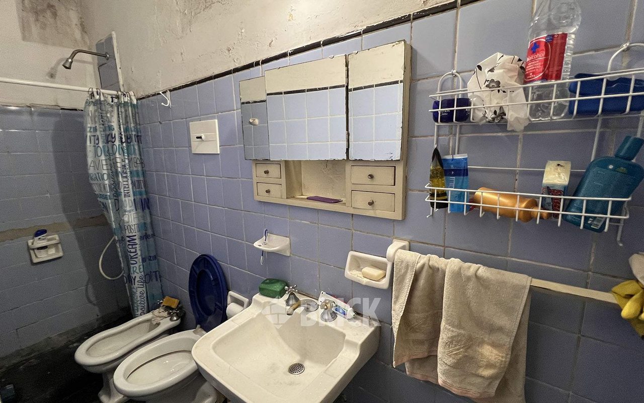 JUSTO, JUAN B., AV. al 3800 Piso PB 15