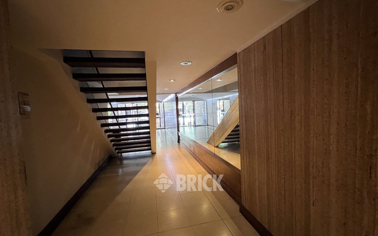 JURAMENTO, AV. al 1900 Piso 6 13