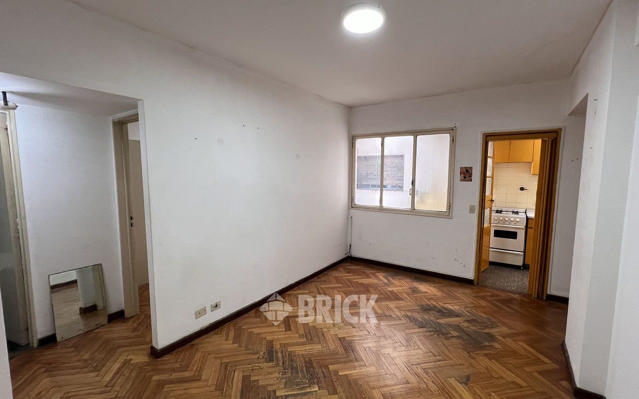 JURAMENTO, AV. al 1900 Piso 6 4