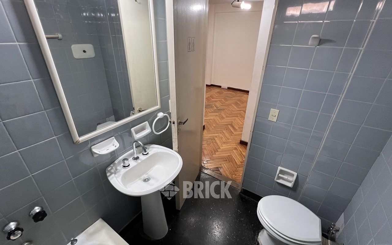 JURAMENTO, AV. al 1900 Piso 6 7