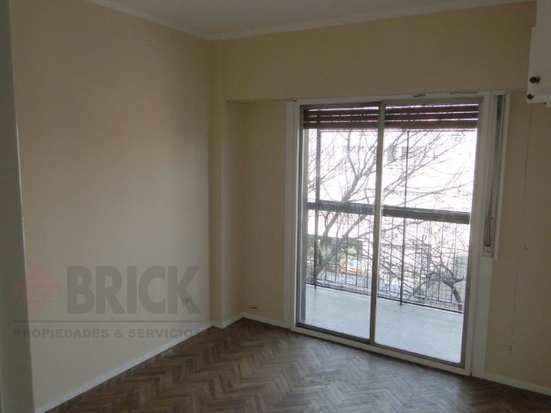 CHARLONE al 300 Piso 4 7