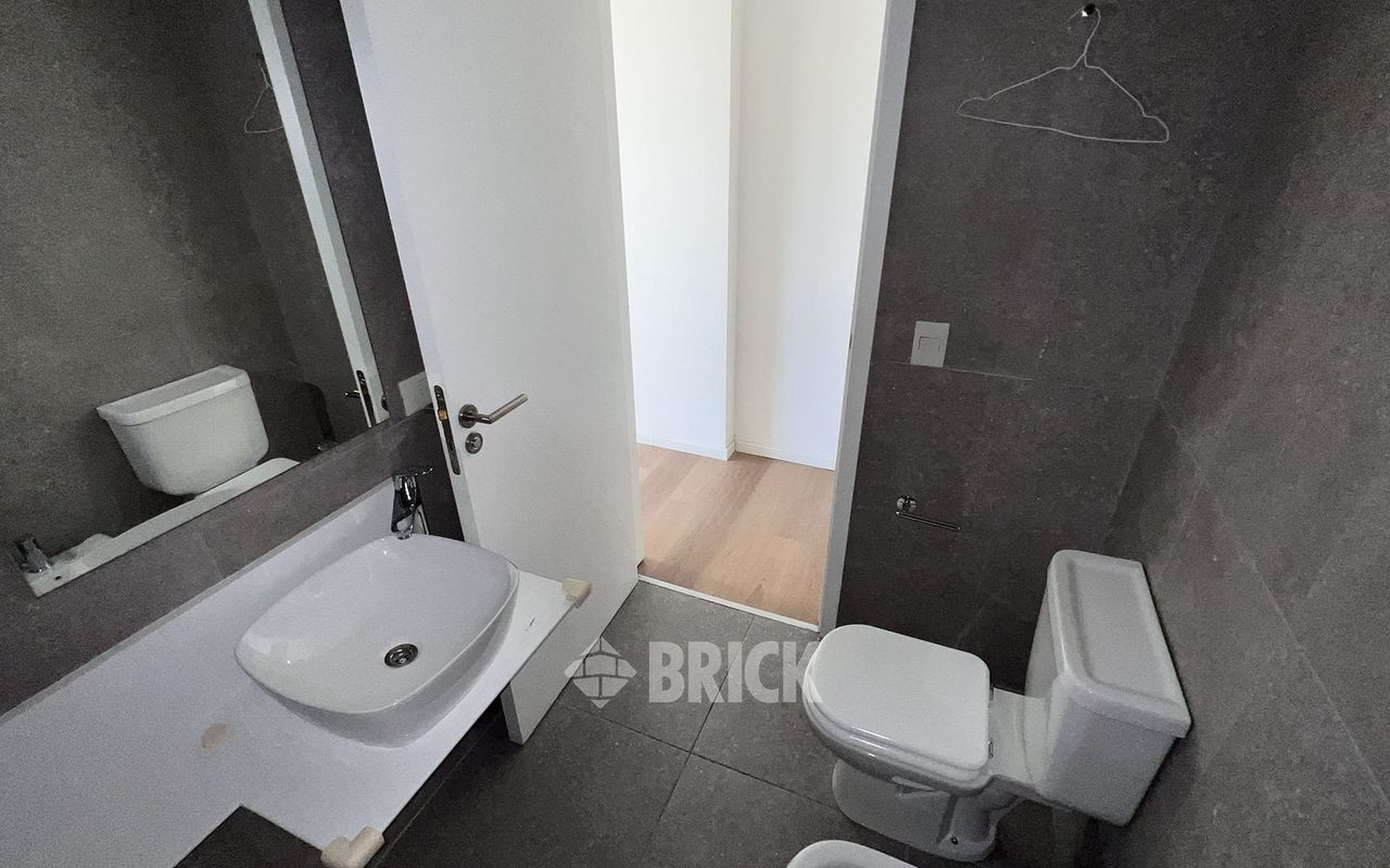 SEGUI, JUAN F. al 3500 Piso 10 15