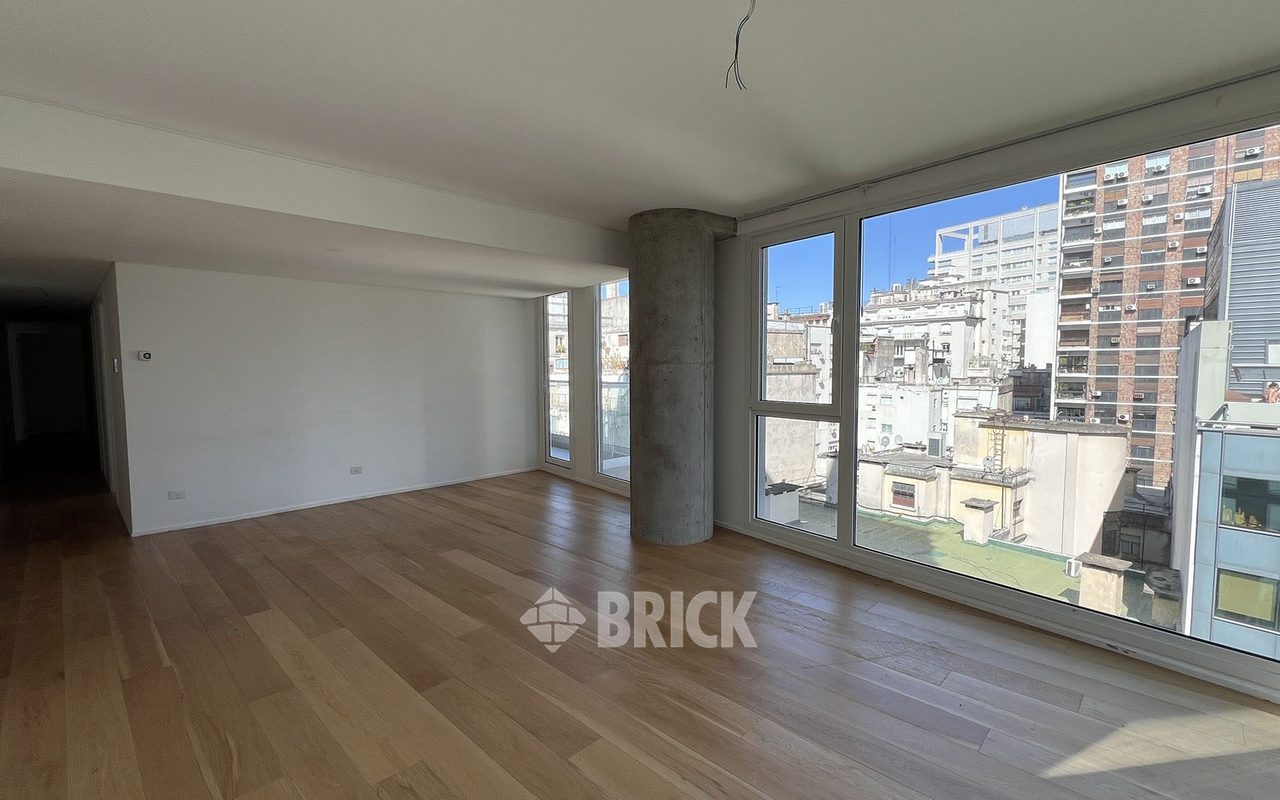 SEGUI, JUAN F. al 3500 Piso 10 4