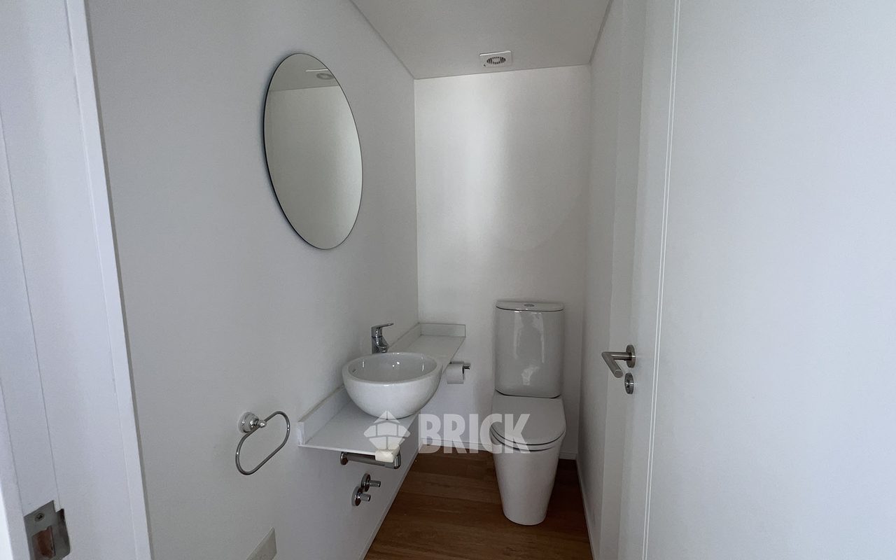 SEGUI, JUAN F. al 3500 Piso 10 5