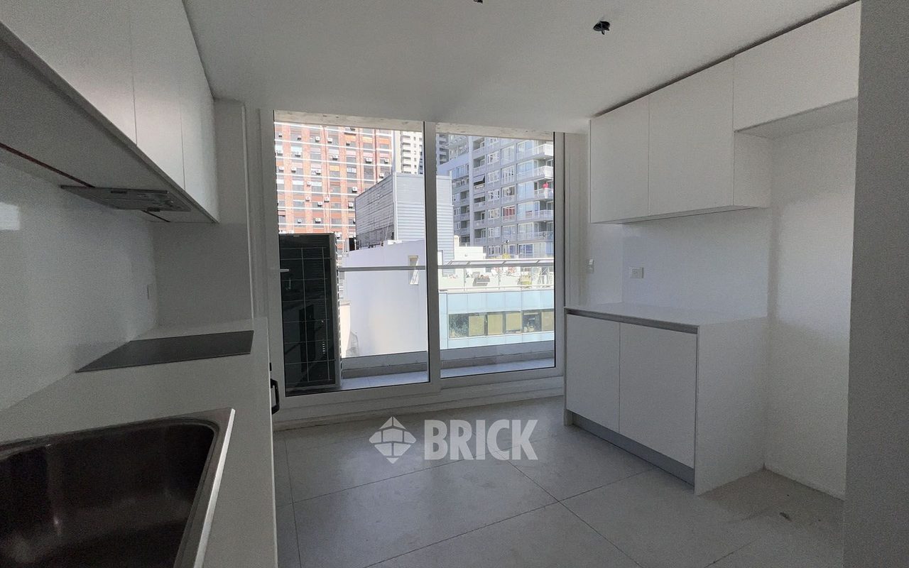 SEGUI, JUAN F. al 3500 Piso 10 7