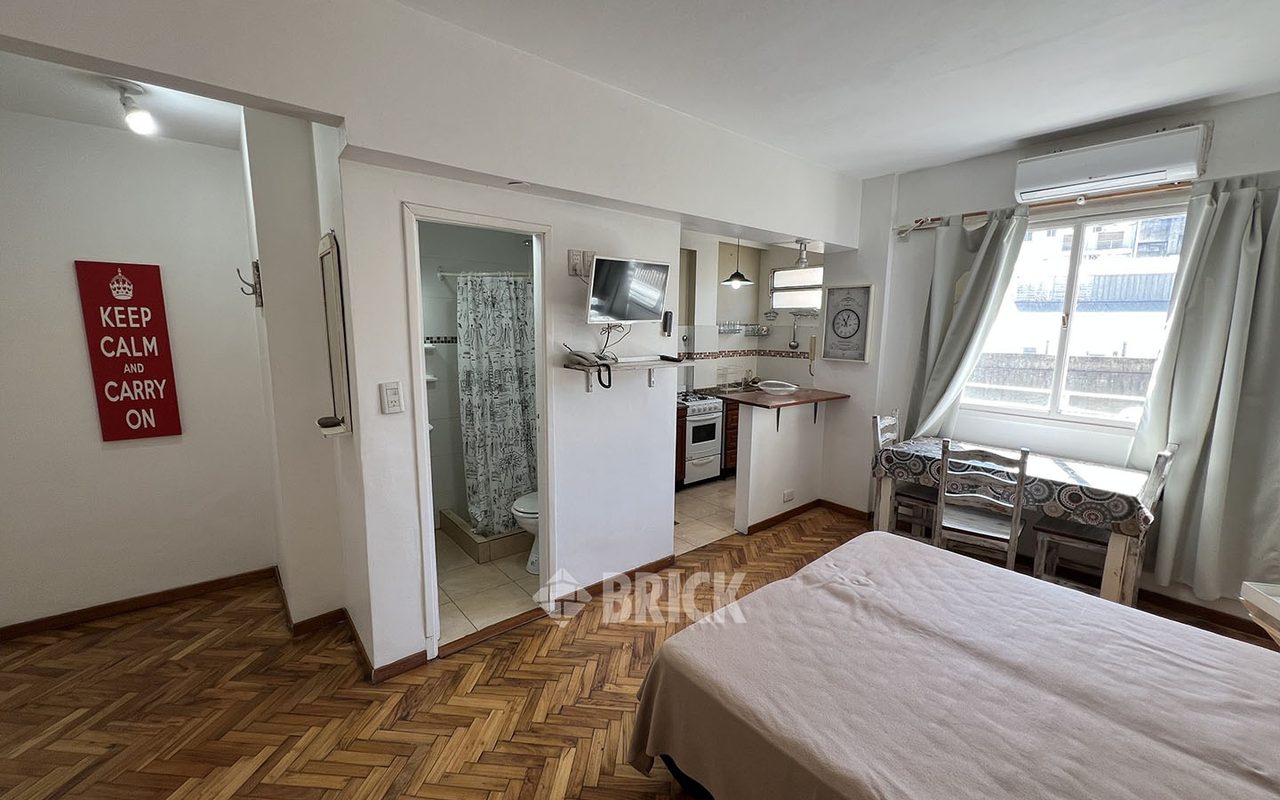 LAPRIDA al 1200 Piso 4 1