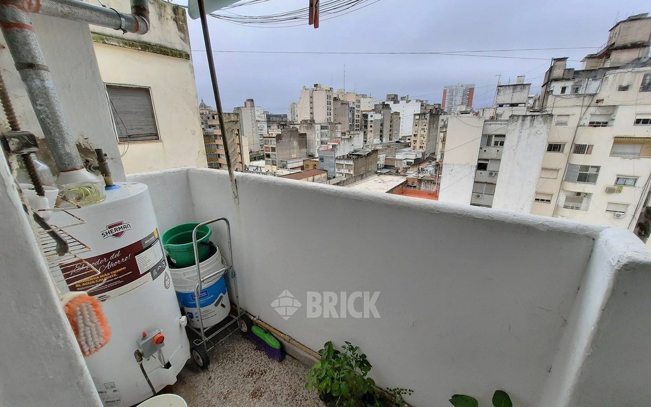 SARMIENTO al 2500 Piso 7 15