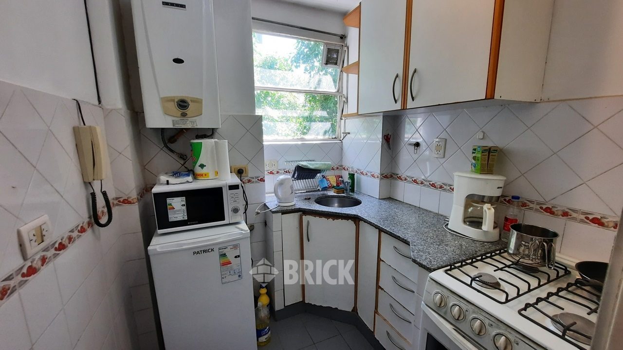 LAPRIDA al 1100 Piso 3 12