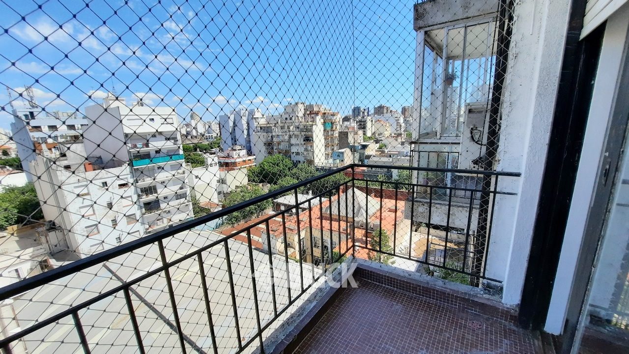 JUJUY, AV. al 500 Piso 9 7