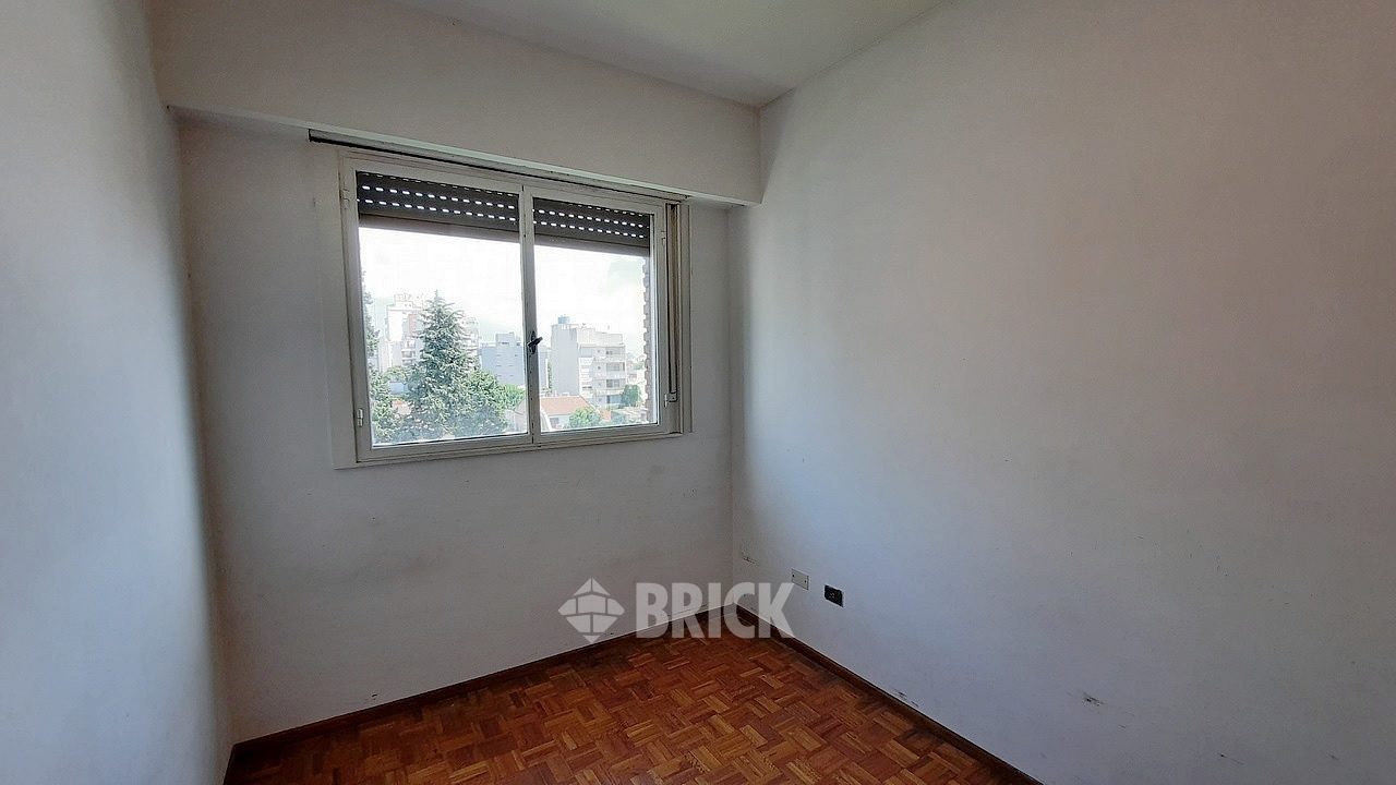 GRANADEROS al 400 Piso 5 14