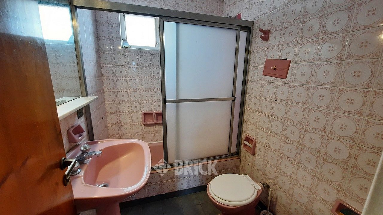 GRANADEROS al 400 Piso 5 16