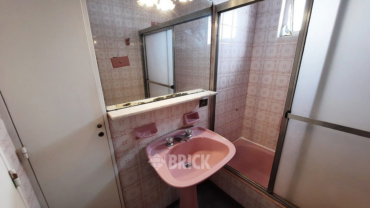 GRANADEROS al 400 Piso 5 17