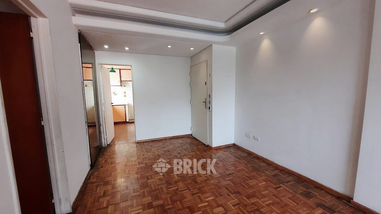 GRANADEROS al 400 Piso 5 8